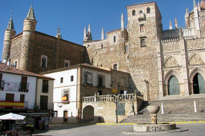 Private Tour to Evora and Merida - World Heritage City of the Roman Empire