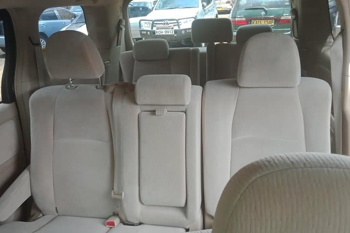 Private Luxury airport Taxi transfer Services Nairobi JKIA to City Hotels