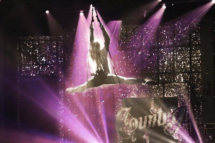X Country at Harrah's Hotel and Casino in Las Vegas