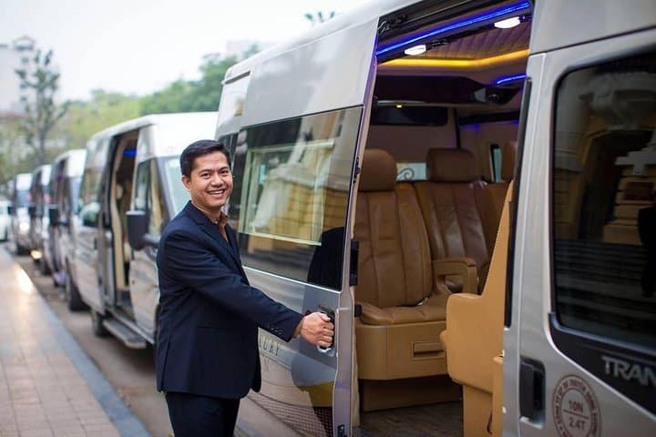 Luxury Bus Hanoi to Sapa & Sapa to Hanoi - All Inclusive