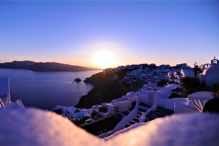 Santorini Private 5 Hour Oia Tour with Farm Lunch Experience