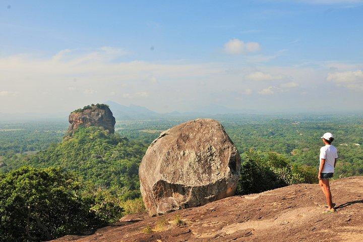 Guided Hike & Picnic with an Amazing View on Pidurangala Rock