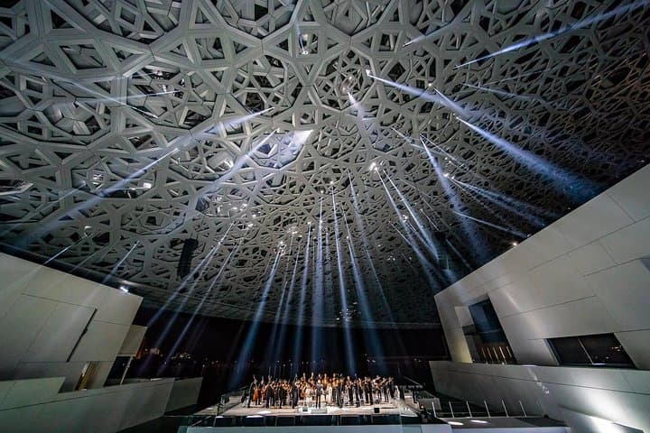 Abu Dhabi City Tour with Louvre Museum Entry Ticket