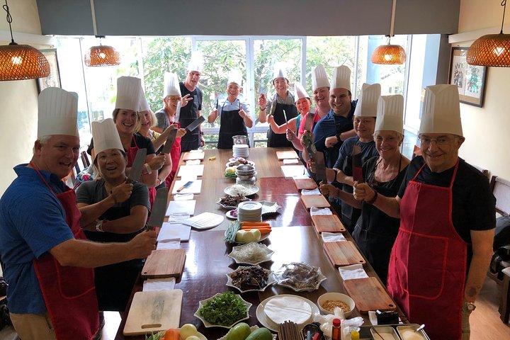 Vietnamese Food Cooking Class in Hanoi with Market Experience