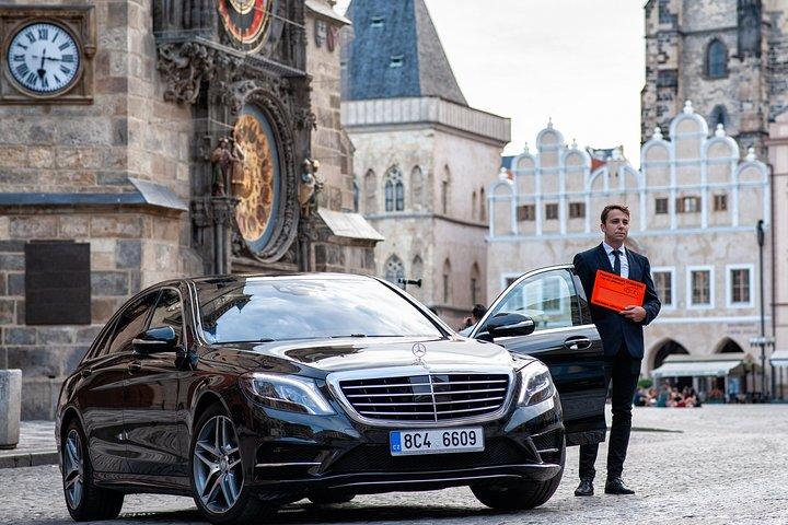 Private Luxury Transfer to Cesky Krumlov from Prague