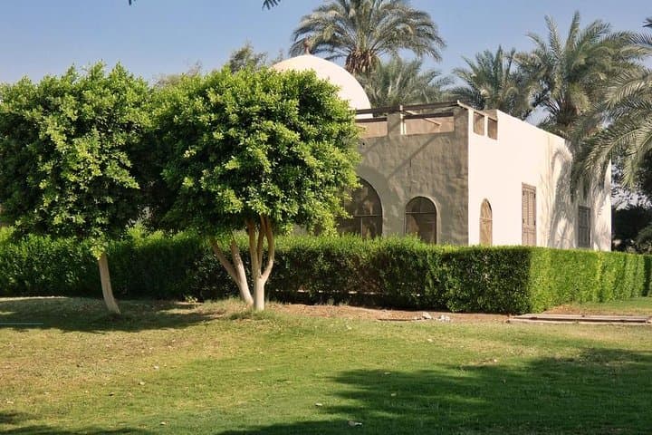 Tutankhamun Explorer Howard Carter-House tour on Luxor west bank