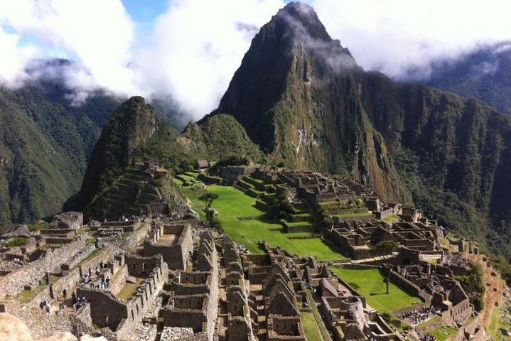 Inca Trail to Machupicchu - INKA TRAIL 4Days / 3Nights