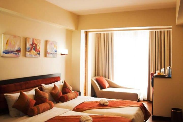 15 Days Classic Kenya & Tanzania + Zanzibar Beach Holiday