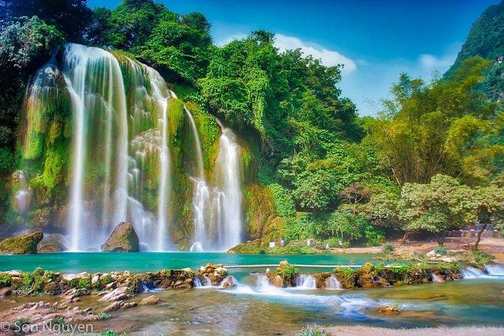 Ban Gioc Waterfall 2D1N From Hanoi Including Nguom Ngao Cave