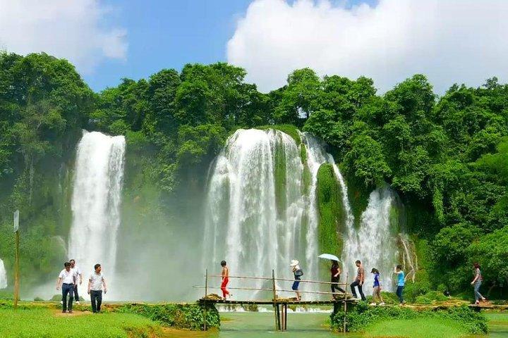 Ban Gioc Waterfall 2D1N From Hanoi Including Nguom Ngao Cave