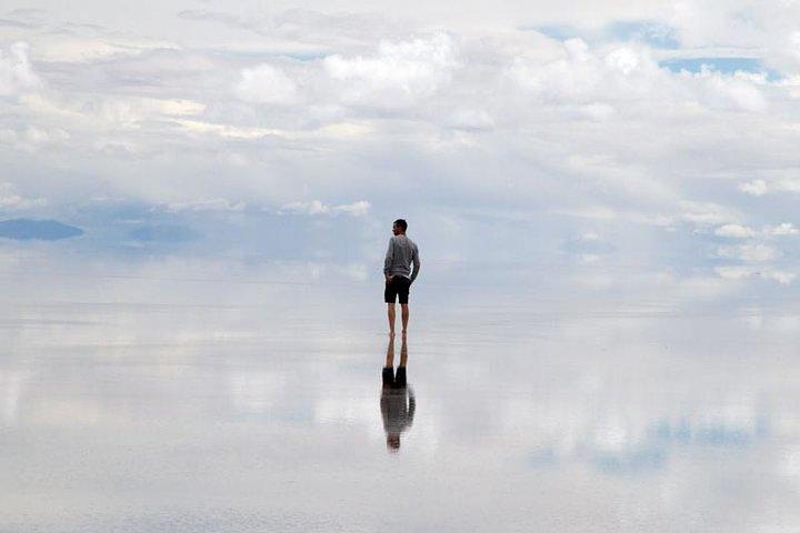 Uyuni Salt Flats 4-days tour from Atacama> private room available