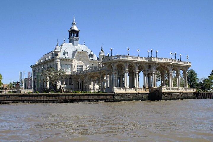 Delta Premium sailing tour and highlights of the Tigre city - for small groups