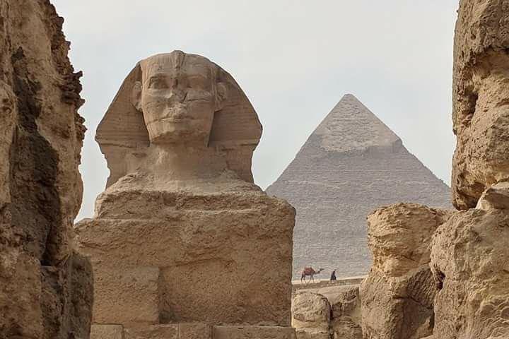 Inclusive Tour To Giza Pyramids, Sphinx, Sakkara, Memphis & Nile Dinner Cruise.