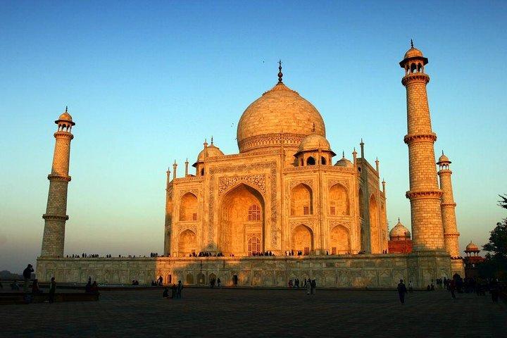 Sunset Taj Mahal Tour from Mehtab Bagh