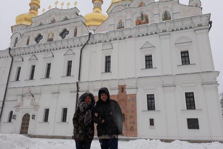 Kyiv Combo: Private Sightseeing Tour and Visit of Kyiv Pechersk Lavra