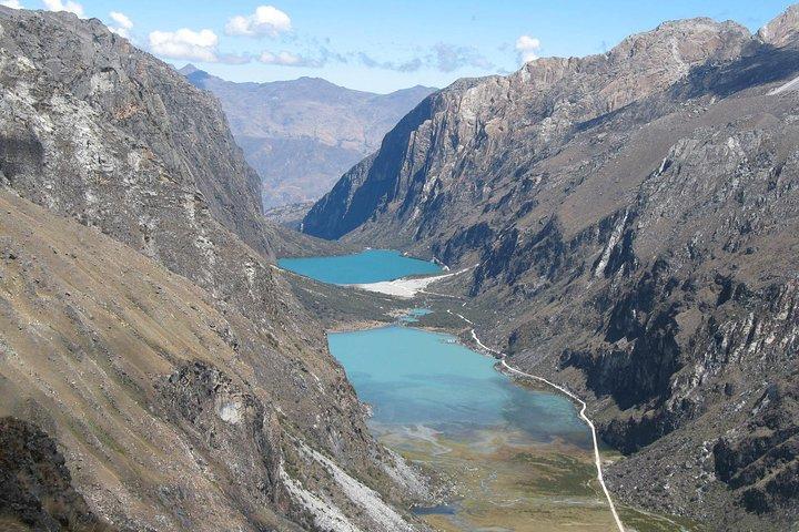 Llanganuco Lakes - Huascaran National Park full day private tours English Guided