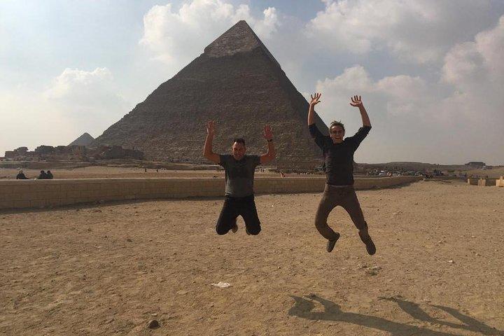 Day tour with Guide to Giza Pyramids, Sakkara, Dahshur and Memphis