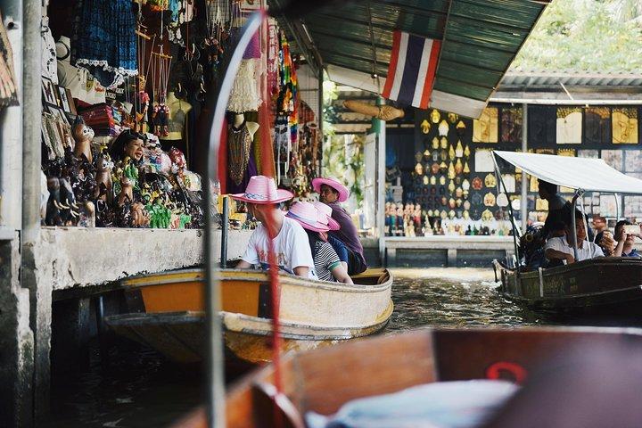 Fullday Damnoen Saduak Floating Market and Bridge over River Kwai