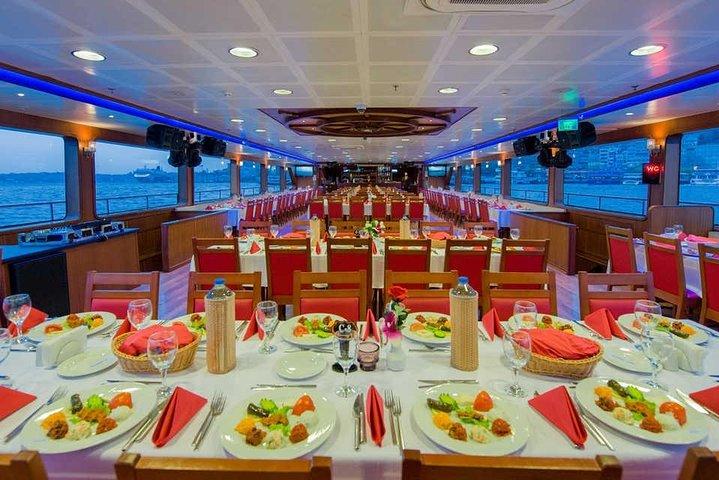 Cairo Nile Dinner Cruise and Show _Maxim cruise