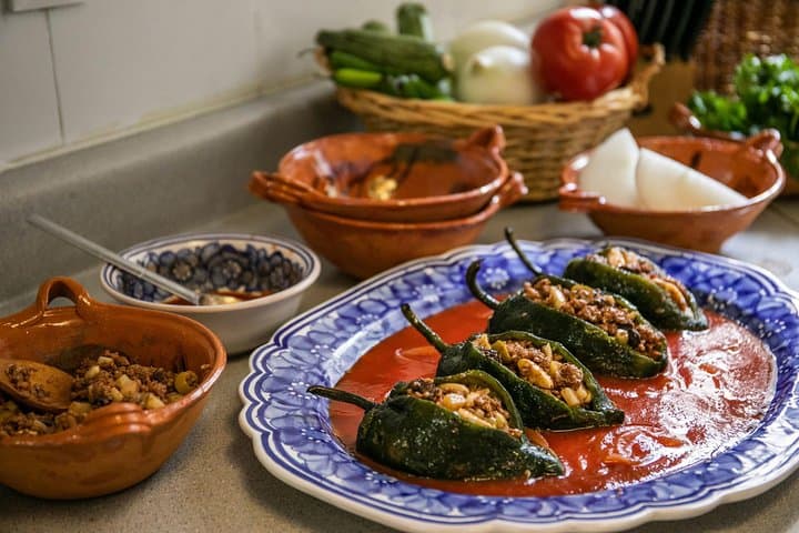 Market Tour and Home Cooking Class in Mexico City with Margarita