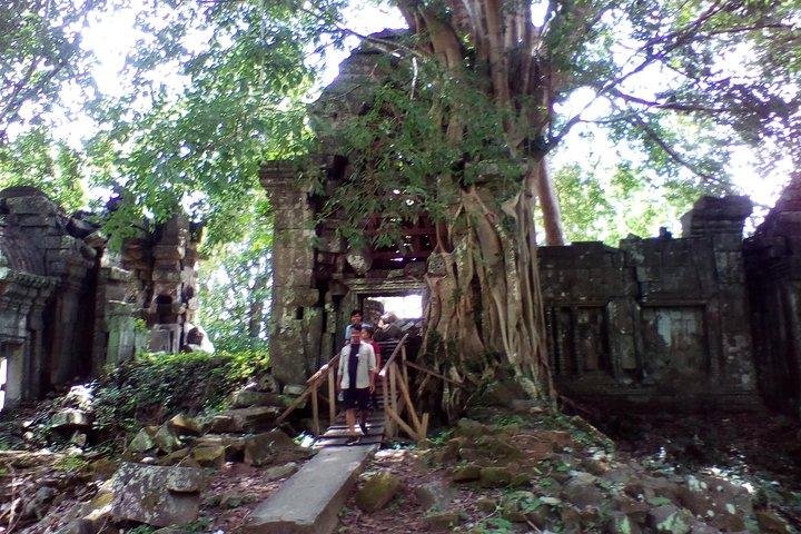 Private Two Day Adventure to Koh Ker & Preah Khan Kompung Svay