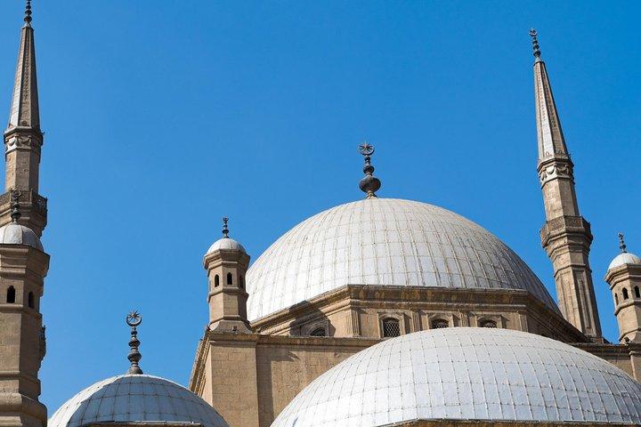 Private Half-Day Tour to the City of the Dead and the Alabaster Mosque