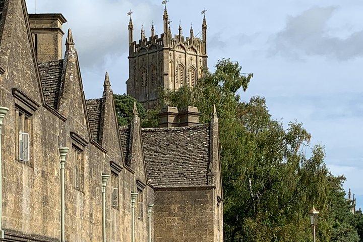 Private Full Day Excursion to the Cotswolds in a London Black Cab