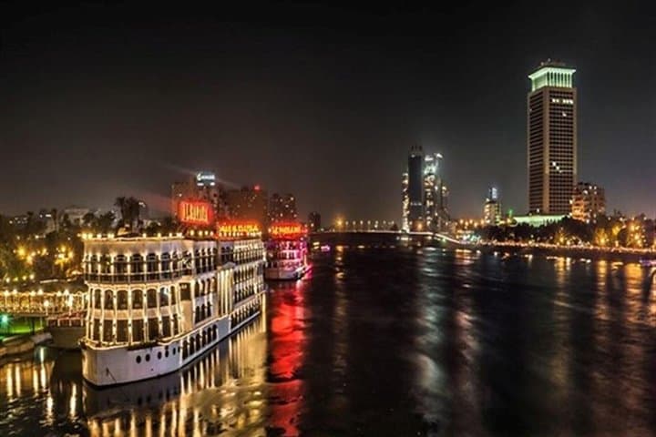 Dinner Cruise On the Nile with Belly Dancing Show