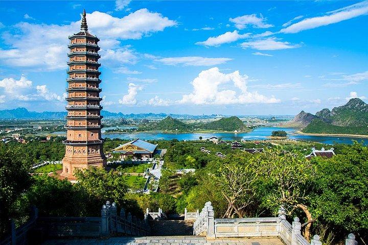 Ninh Binh 2D/1N from Hanoi: Hoa Lu - Tam Coc - Mua Cave - Bai Dinh - Trang An