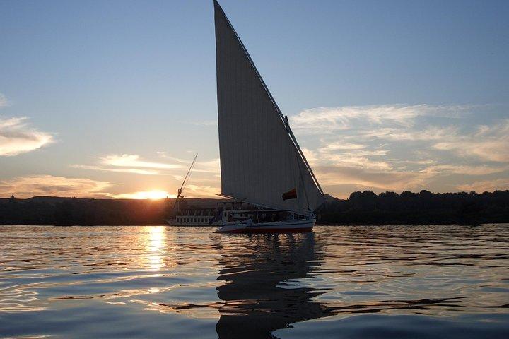 1-Hour Private Felucca on the Nile River With Lunch