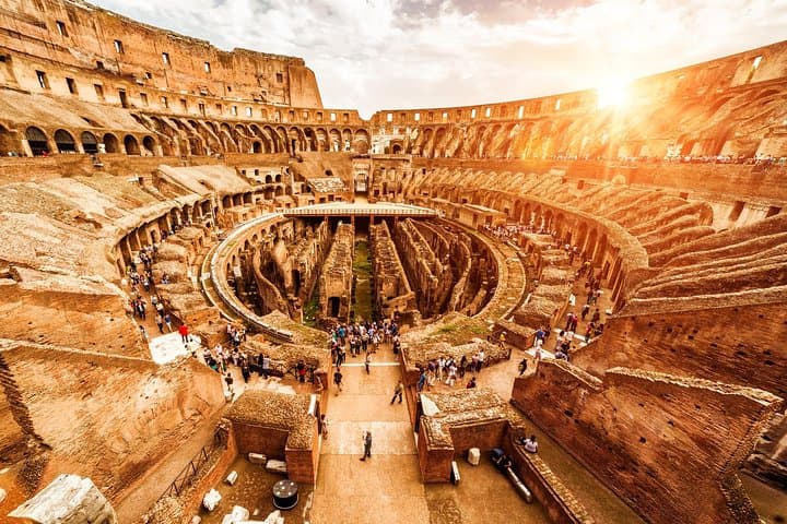 Colosseum and Roman Forum Guided Tour
