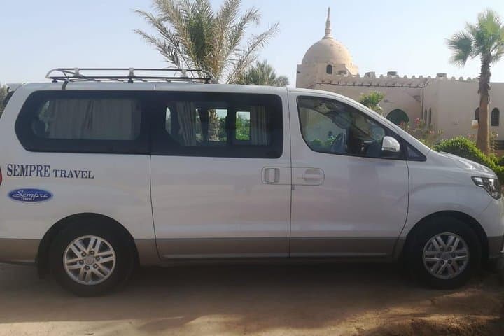 Transfer from Hurghada to Cairo by van