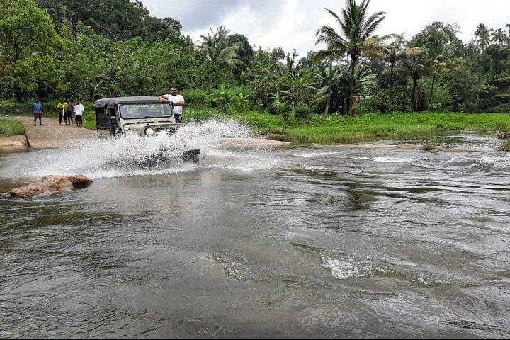Munnar Mountain Jeep Safari