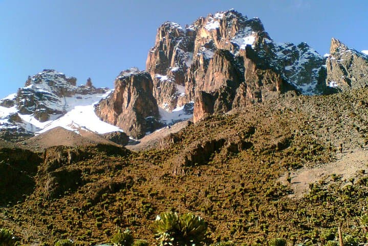 6 Days Mount Kenya climbing to Point Lenana