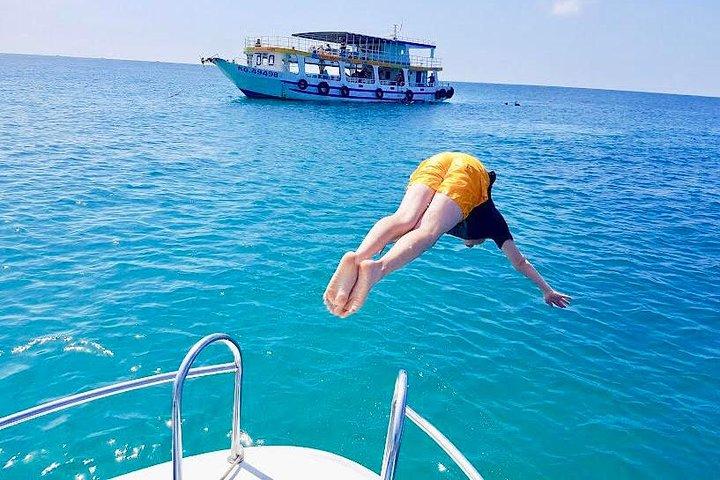 A private tour with Cable car & Boat trip to An Thoi islands
