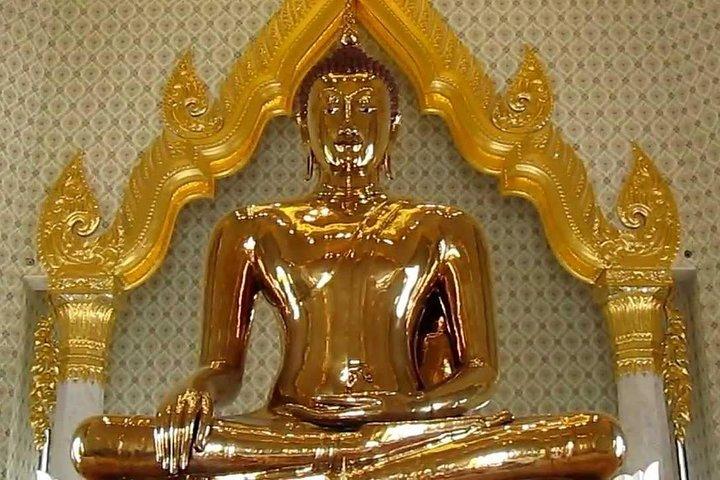 Bangkok's Landmarks Tour : GrandPalace WatTraimit WatPho WatArun
