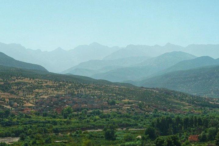 Agafay desert, Takerkoust, Atlas mountains day trip: Private full day trip 4WD