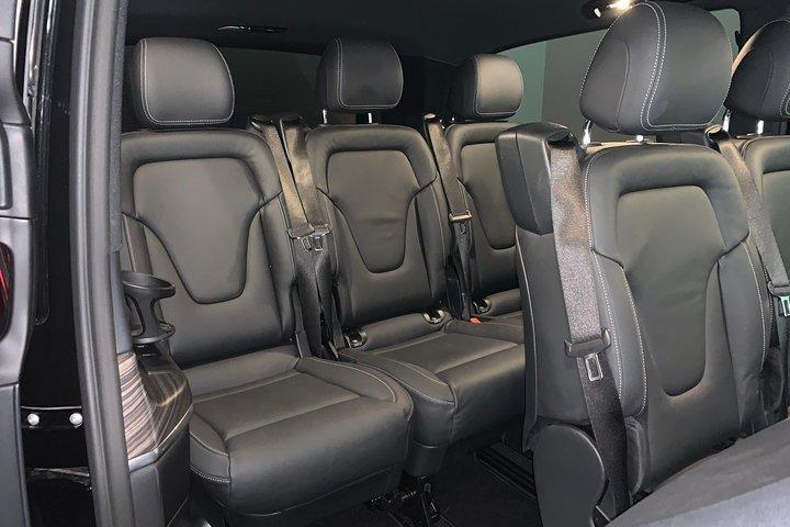 Private Transfer from Rome to Amalfi (with Stop option in Pompeii)