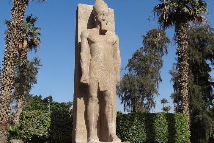 Full-Day Private Guided Tour of Giza, Saqqara and Memphis from Cairo