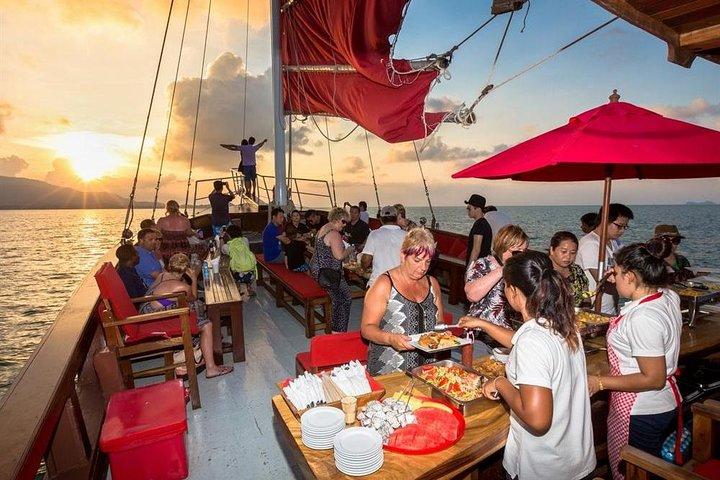 Koh Samui Red Baron Sunset Dinner Cruise with Return Transfer (SHA Plus)