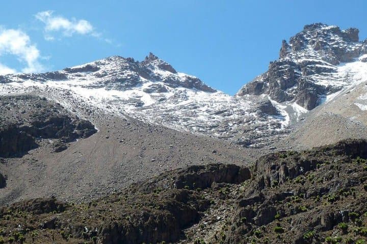 5 Days Mount Kenya Trekking Climbing Sirimon-Chogoria Route