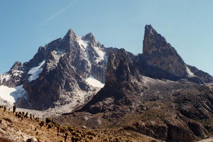 5 Days Mount Kenya Trekking Climbing Sirimon-Chogoria Route