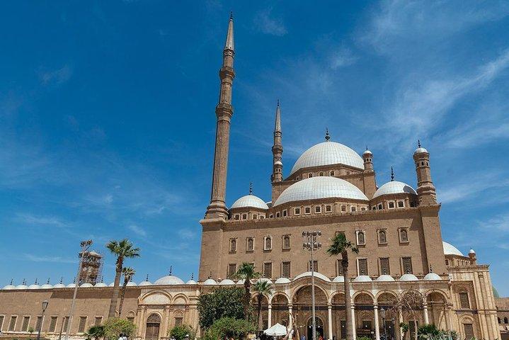 Cairo Layover Tours to Giza Pyramids, the Egyptian Museum and the Citadel