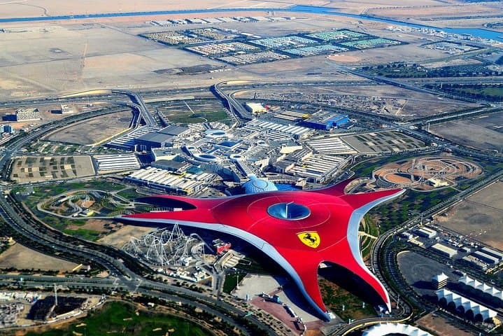 4X4 Private Abu Dhabi City Tour with Abu Dhabi Evening Desert Safari From Dubai