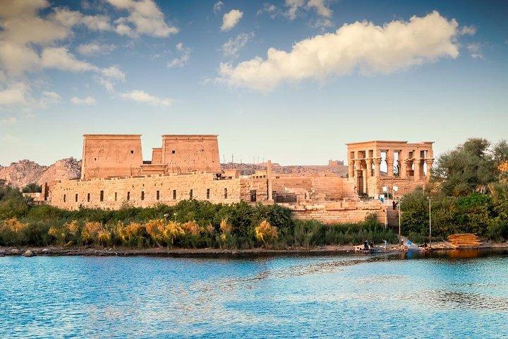 4-Days Nile Cruise From Aswan To Luxor Abu Simbel. Air Balloon