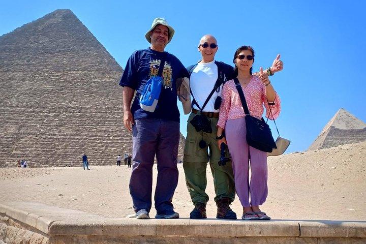 Half-Day Tour of the Giza Pyramids and Solar Boat Museum with Lunch and Camel Ride