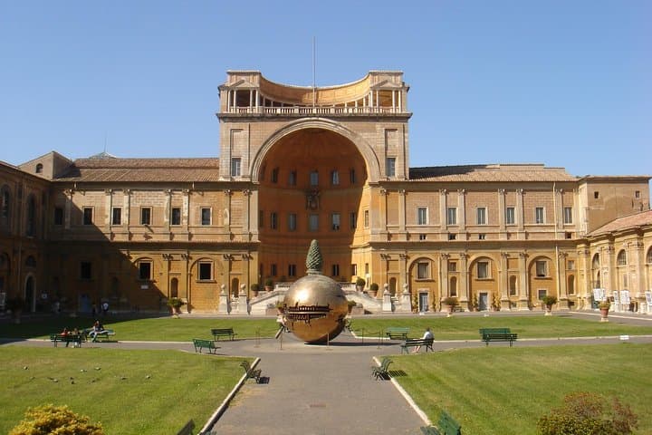 Vatican City Private Tour: Vatican Museums Sistine Chapel and Vatican Basilica
