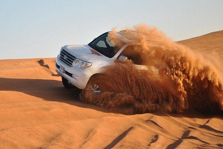 Dubai Evening Desert Dune Buggy With Buffet Dinner