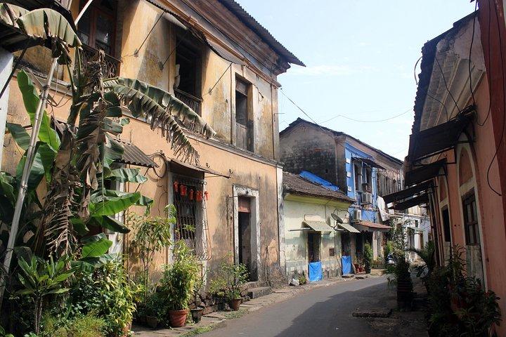 Explore the Best of North Goa by Car (Guided Full Day City Sightseeing Tour)