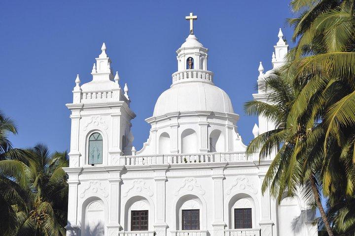 Explore the Best of North Goa by Car (Guided Full Day City Sightseeing Tour)